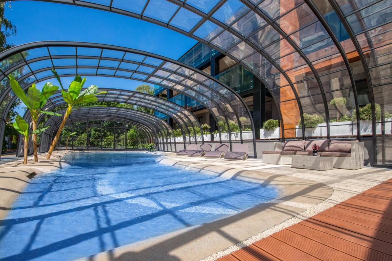 Port 21 Pura Pool & Design - Adults Only